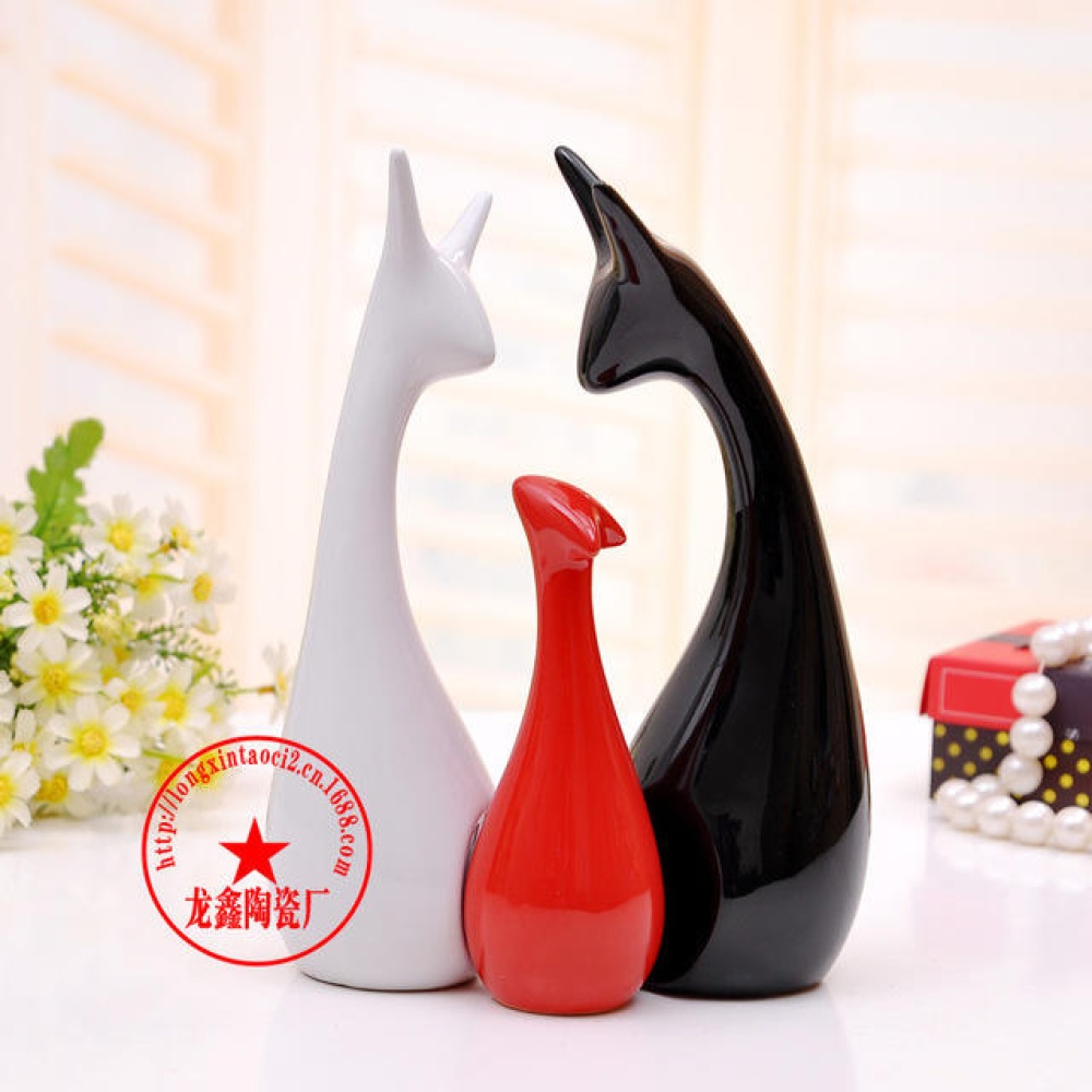 Three-browed Deer Modern Minimalist Creative Home Accessories Decoration Wedding Room Decoration Ceramic Crafts Three Family Deer - Four deer - Image 2