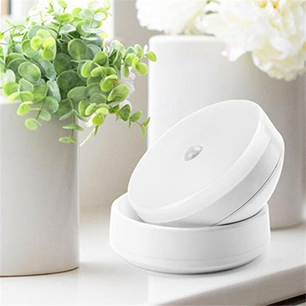 USB Rechargeable PIR Motion Sensor LED Night Light 360 Degree Rotation Lamp for Bedroom Home - Warm White - Image 2