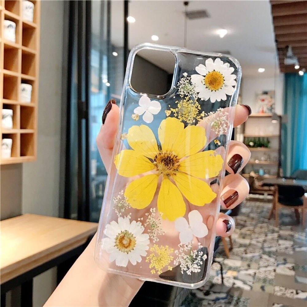 for iPhone 12 Pro Max / 12 / 12 Pro / 12 Mini Case Ins Style Dried Flower Pattern Transparent Non-Yellow TPU Protective Case - Red iPhone 12 Pro Max - Image 2