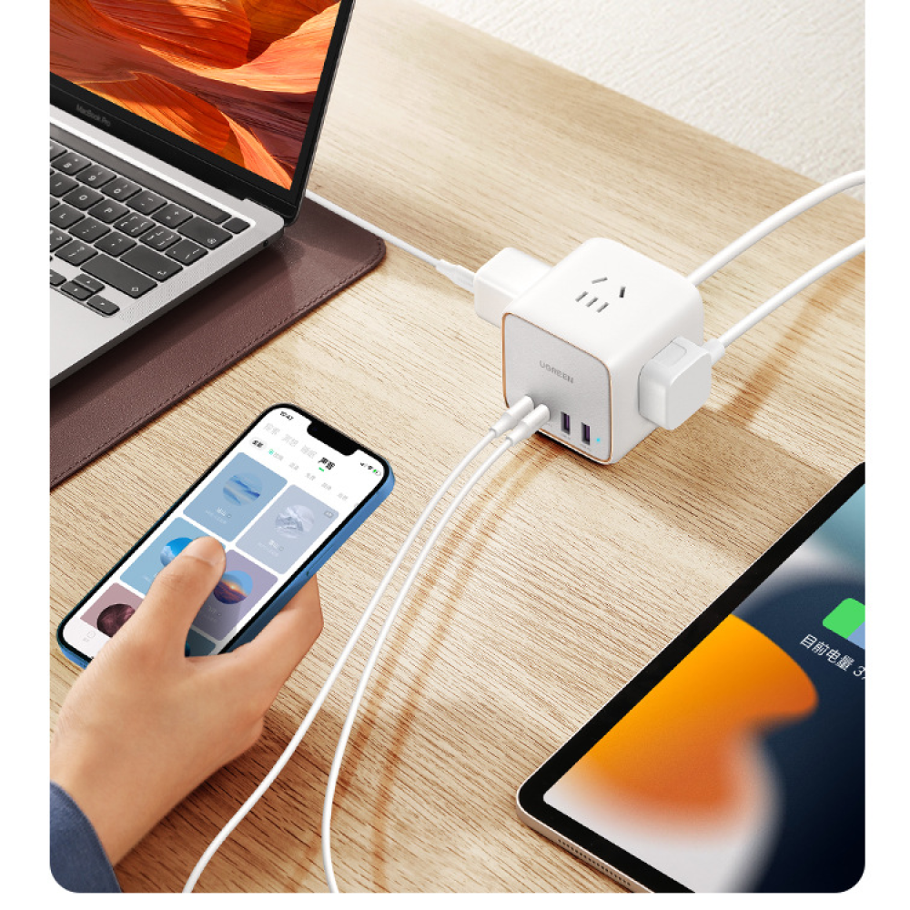 [GaN Tech] Ugreen 2500W 3 Outlets Power Strip Socket 65W GaN USB Charger With 3 AC Outlets / Dual 65W USB-C PD / Dual 22.5W USB-A SCP QC3.0 - White - Image 2