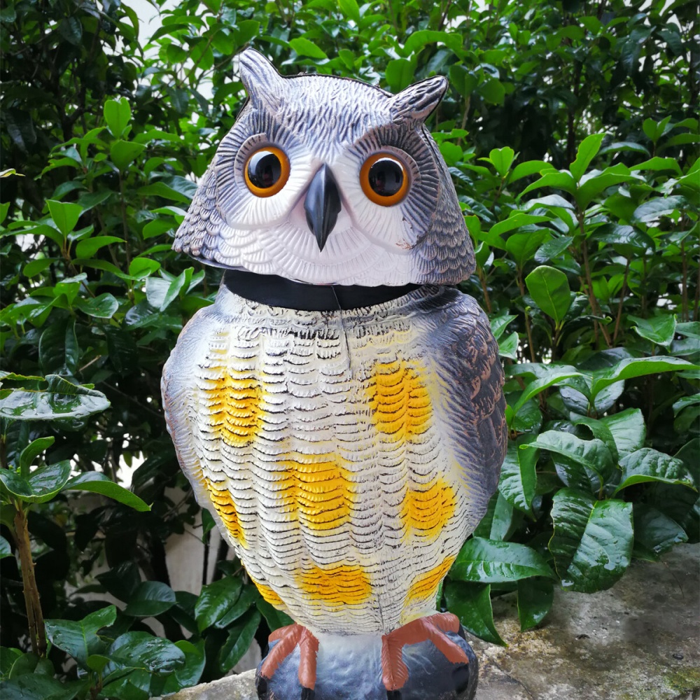 SGODDE Plastic Realistic Owl Decoy 360° Rotating Head Birds Pest Repellent Control Scare Crow Garden Yard Realistic Bird Decoration Hunting Decoy
