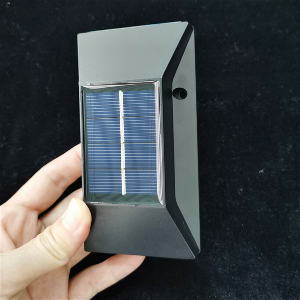 2pcs 6led Solar Wall Light Weather-proof Outdoor Step Lamp for Path Garden Patio Pathway Stairs Warm White - Image 3