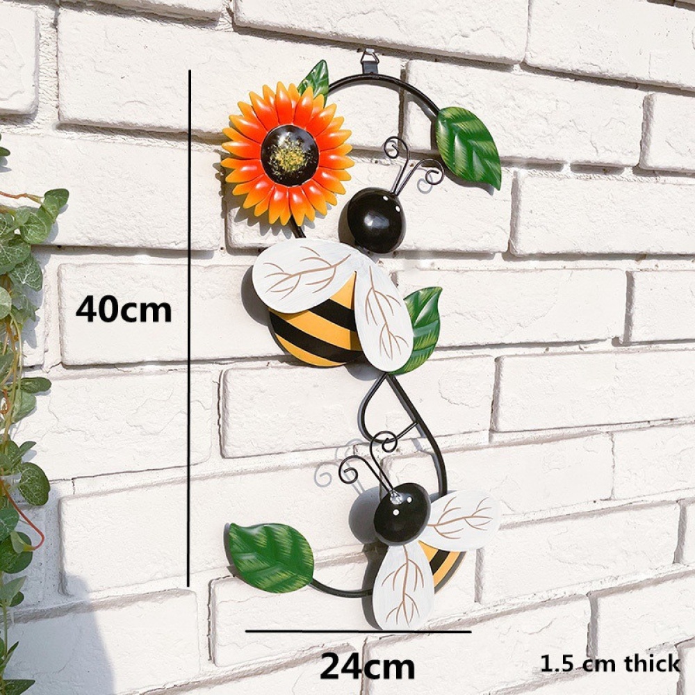 Beetle Bee Ornament Outdoor Courtyard Garden Wall Hanging Decoration S bee pendant (weight 150g)
