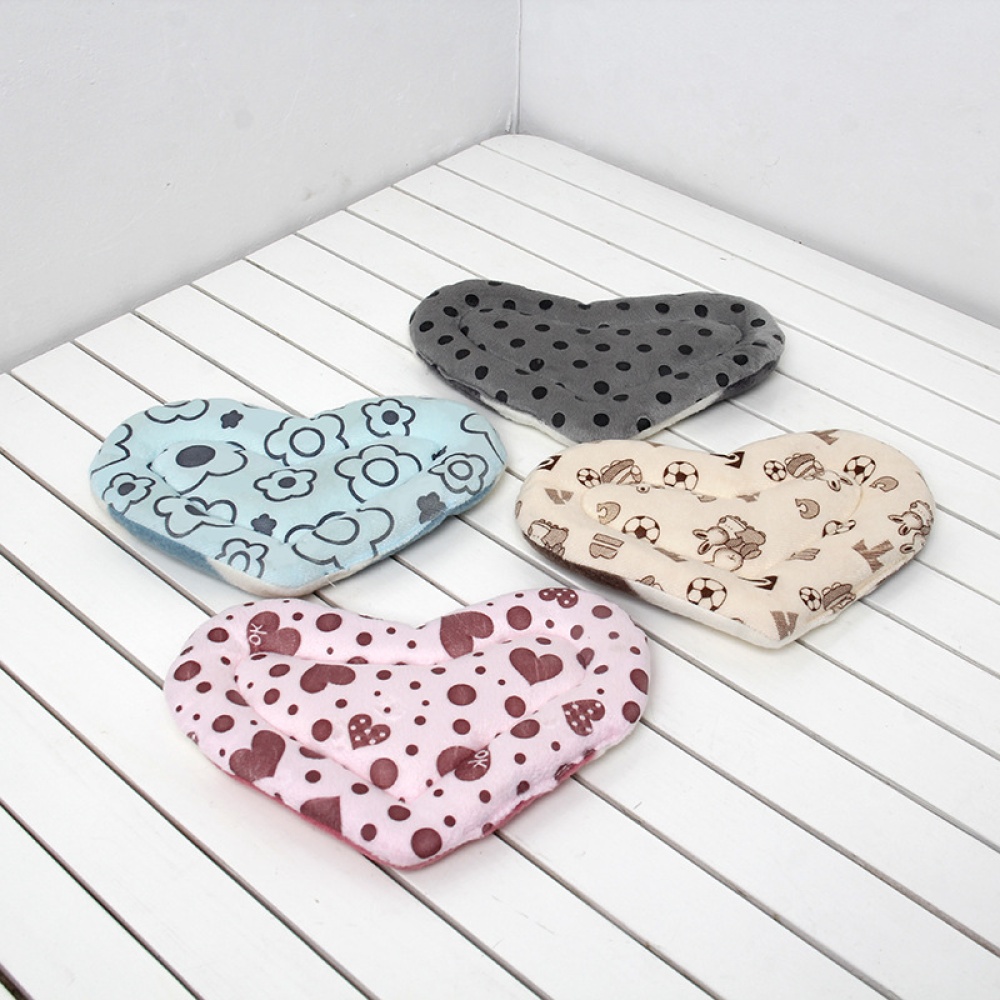 Heart Shape Pet Hamster Mats Soft Plush Guinea-pig Cage Cushion Pads Winter Warm Squirrel Hedgehog Rabbit Nest Bed Beige - Image 2