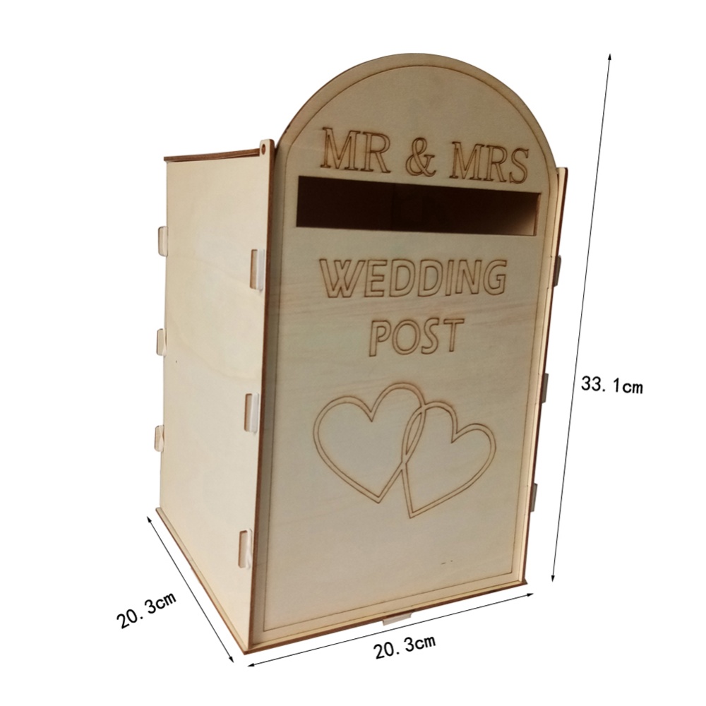 Wedding Wooden Decoration Wodden MR&MRS Heart Royal Post Style Necessities with a Key