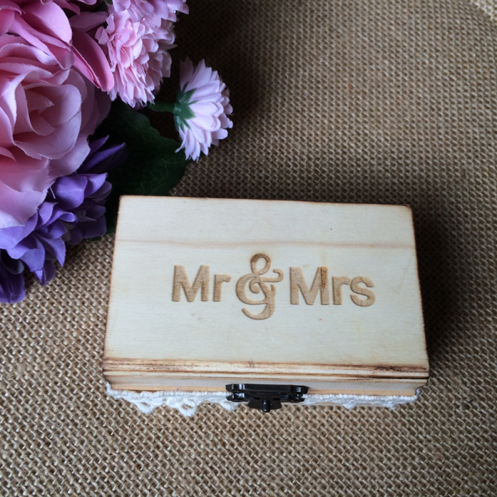 Mr & Mrs Rustic Wooden Wedding Ring Bearer Vintage Lace Decorated Lockable Holder Box 10 * 6 5cm - Image 2