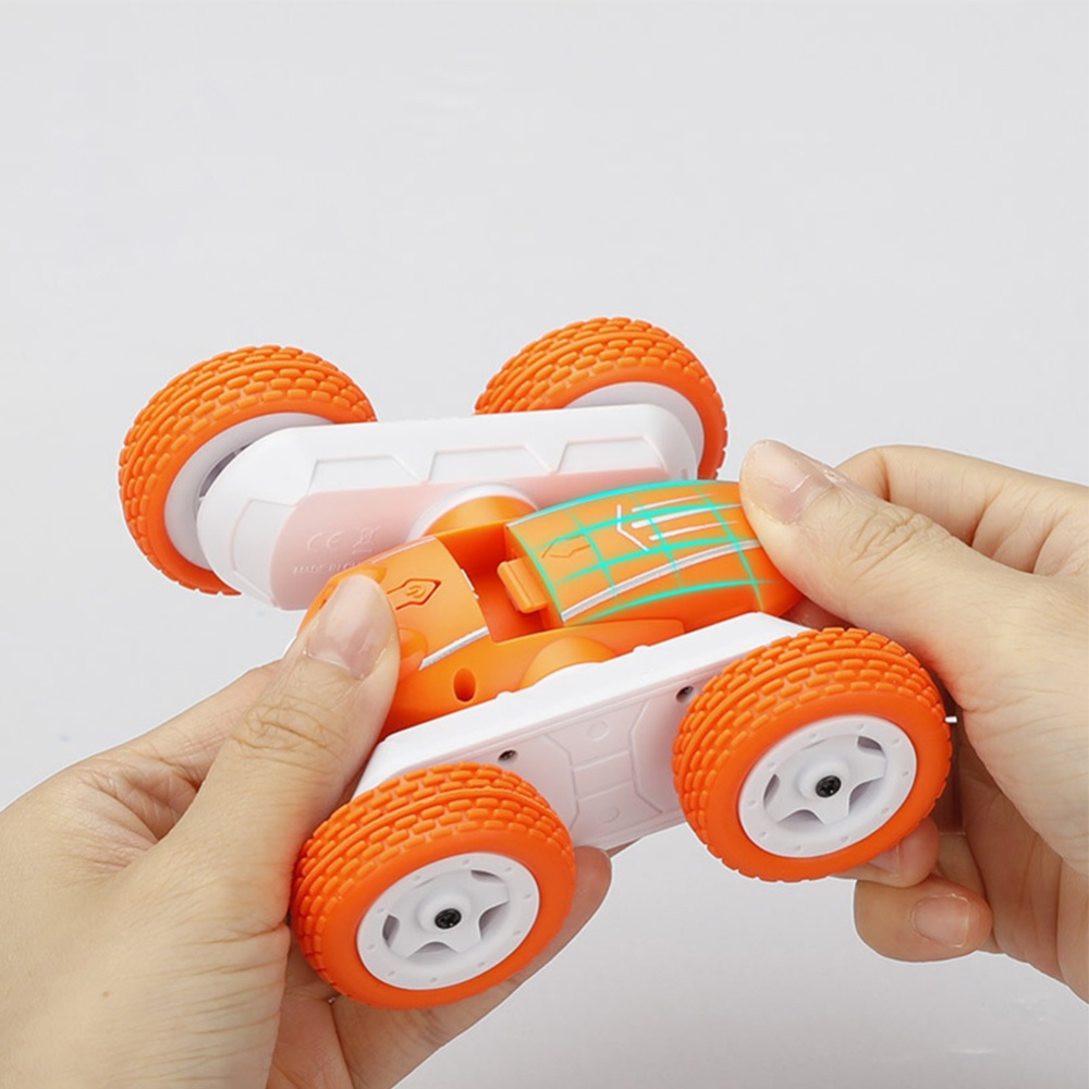 Remote Control Stunt Car Rechargeable 360-degree Rollover Racing Off-road Vehicle Toys for Children Gifts Green - Image 3