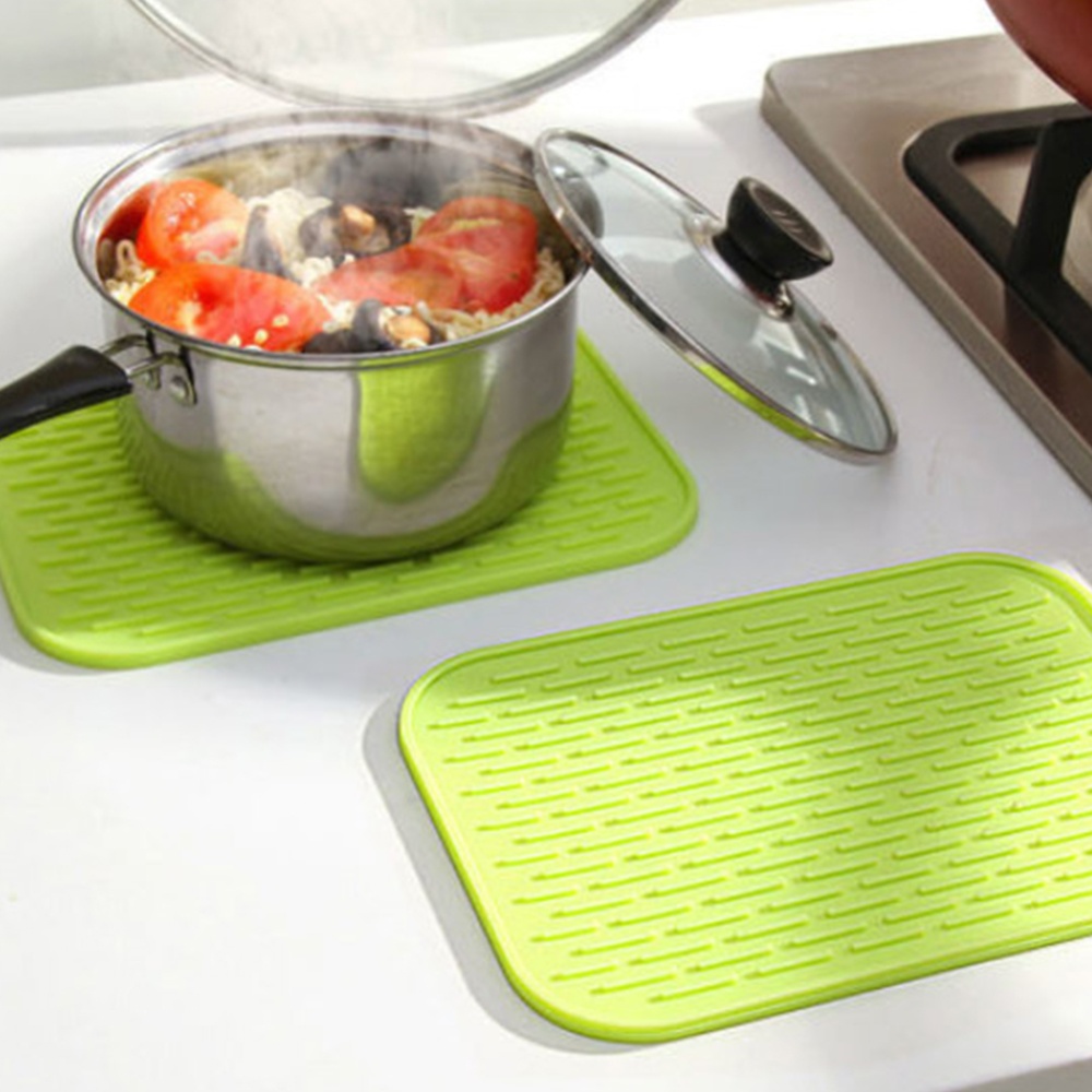 Silicone Heat Insulation Mat Thickened with Anti-scald Anti-slip green_22x16cm - Image 3