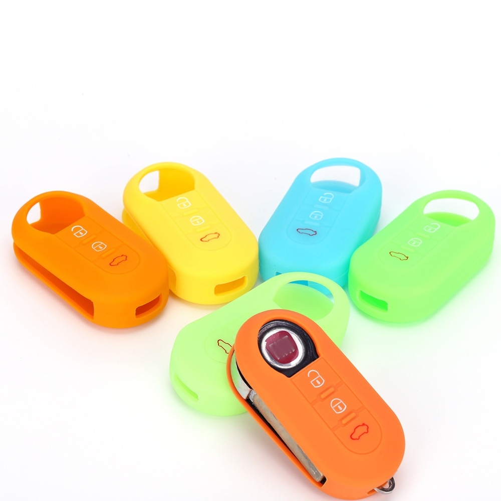 For Fiat 500 2pcs Folding 3 Button Remote Control Silicone Case(Luminous Green) - Image 2