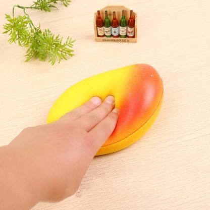 Simulation Squishy Slow Rebound Cute PU Foam Artificial Fake Fruit Mango Style Stress Mood Relief Healthy Gifts for Chil