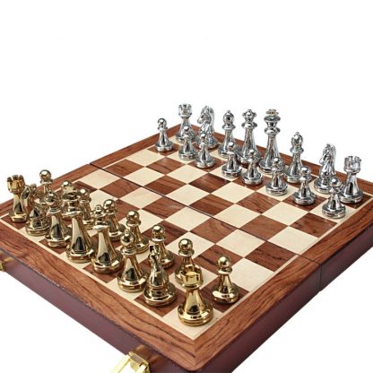 Zinc Alloy Simple European Chess Board Chess Set - Image 2