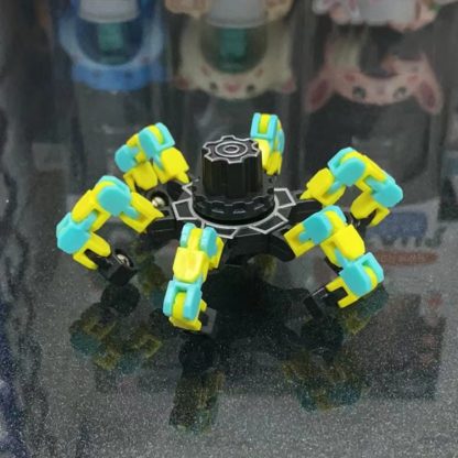 2 PCS Deformation Robot Fingertip Mechanical Top Toy, Color: Luminous Yellow