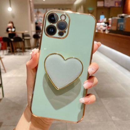 For iPhone 15 Pro Electroplating Love Heart Holder TPU Phone Case(Green)