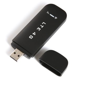 Adaptateur reseau USB 4G LTE Carte reseau sans fil WIFI portable avec version asiatique e coque noire